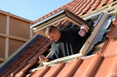 Pose de fenêtres de toit Velux à Grignols
